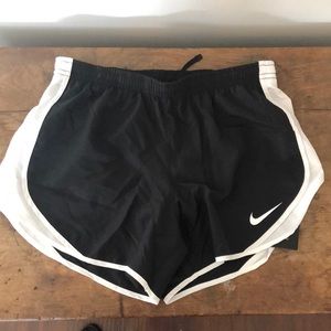 NIKE Dri-Fit Girls Running Shorts
